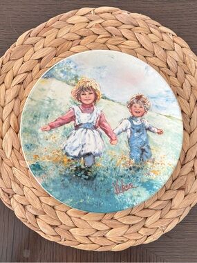 Wedgwood Mary Vickers "Playtime" Vintage Plate 1982